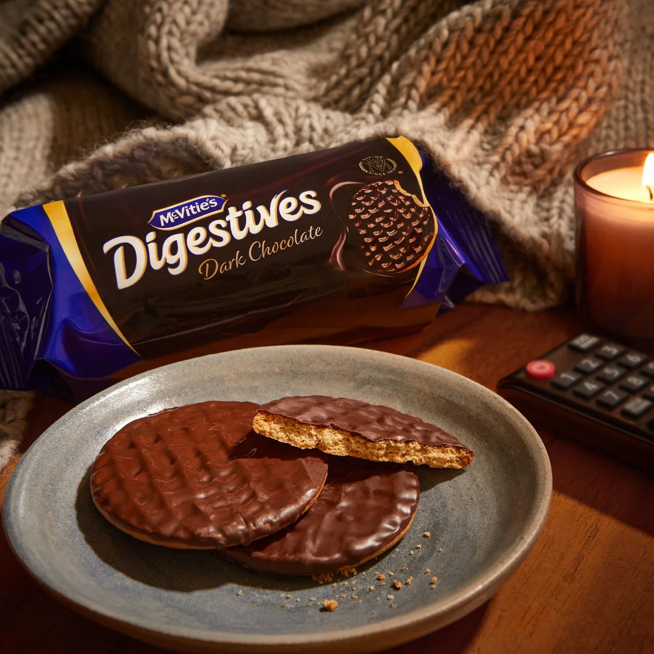 McVitie's Digestives Dark Chocolate Biscuits 400g